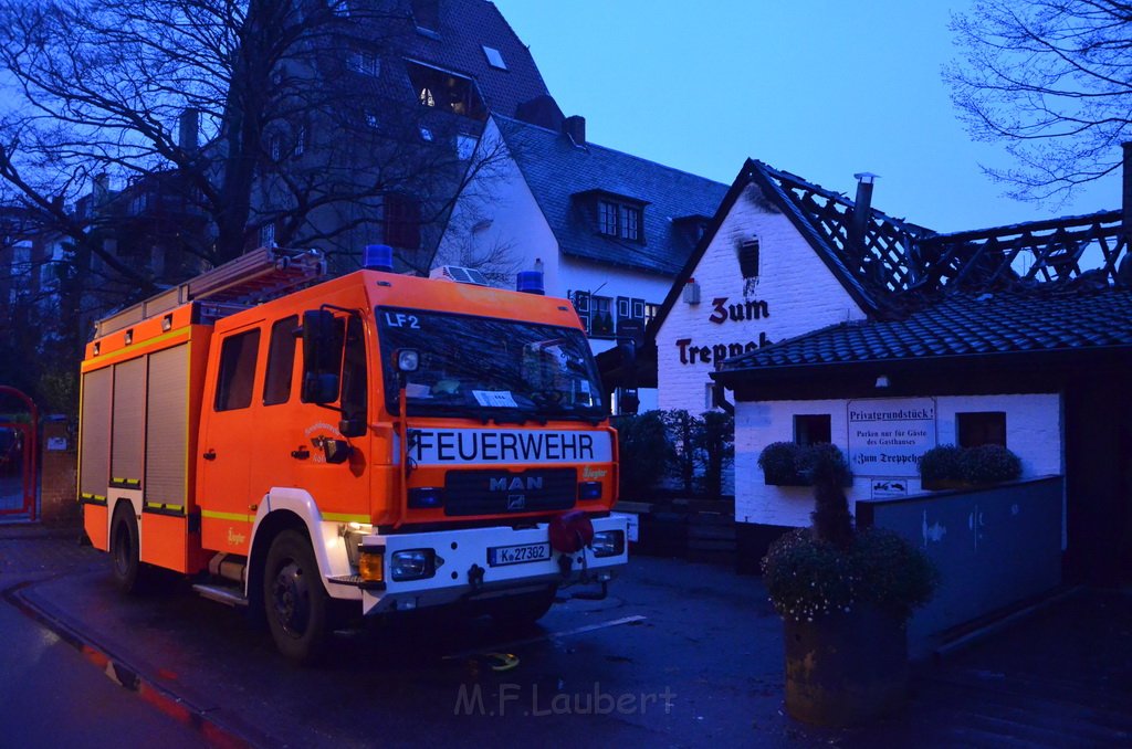 Feuer 3 Zum Treppchen Koeln Rodenkirchen Kirchstr Steinstr P212.JPG - Miklos Laubert